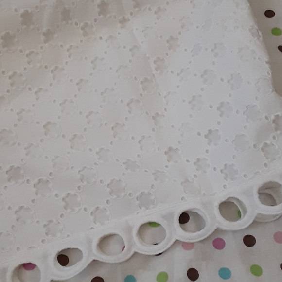 CRAVEN WHITE EYELET SHORTS, SIZE 10 RETAILS $430 - Picture 3 of 5